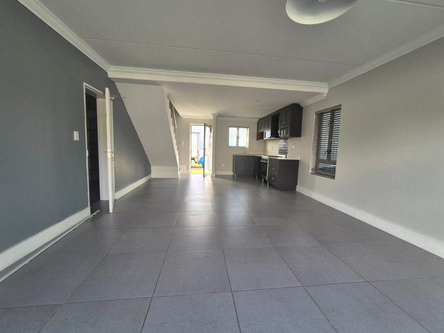 To Let 3 Bedroom Property for Rent in Langeberg Heights Western Cape